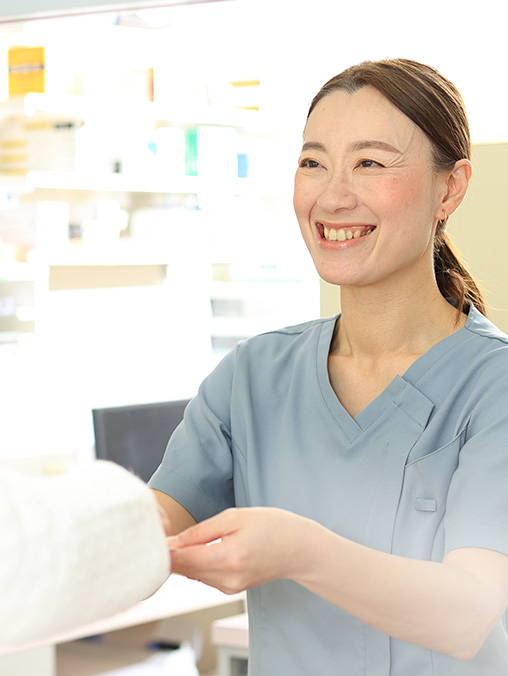 調剤室で働くスタッフ